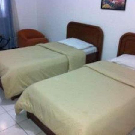 Catellya Guest House Cipaku 万隆 外观 照片