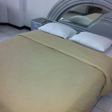Catellya Guest House Cipaku 万隆 外观 照片